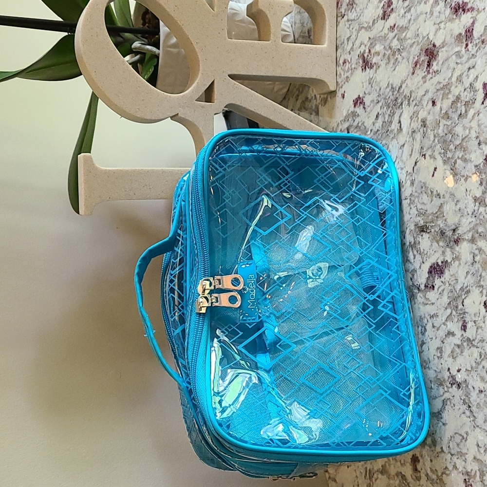 NWOT Modella Travel bag